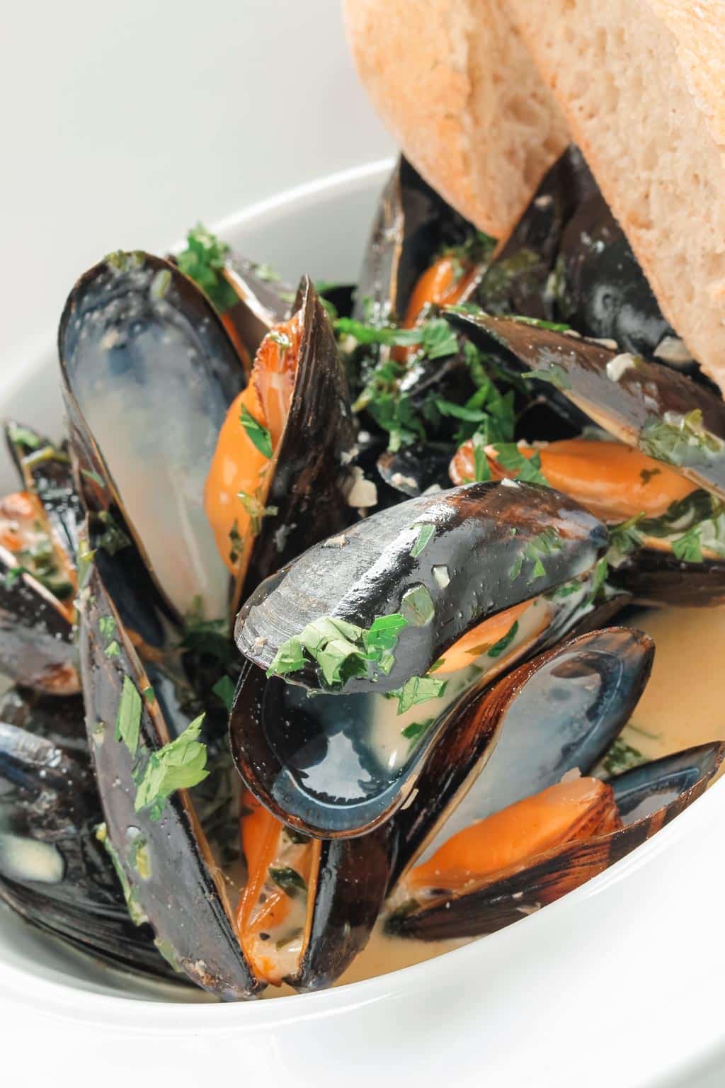 Steamed mussels