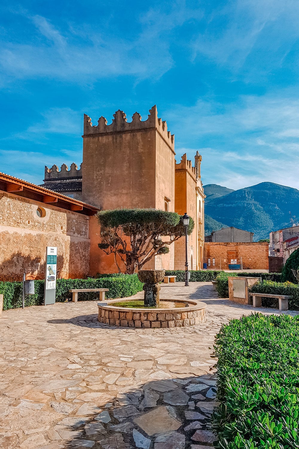 Monastery of Santa Maria de la Valldigna - Entrance