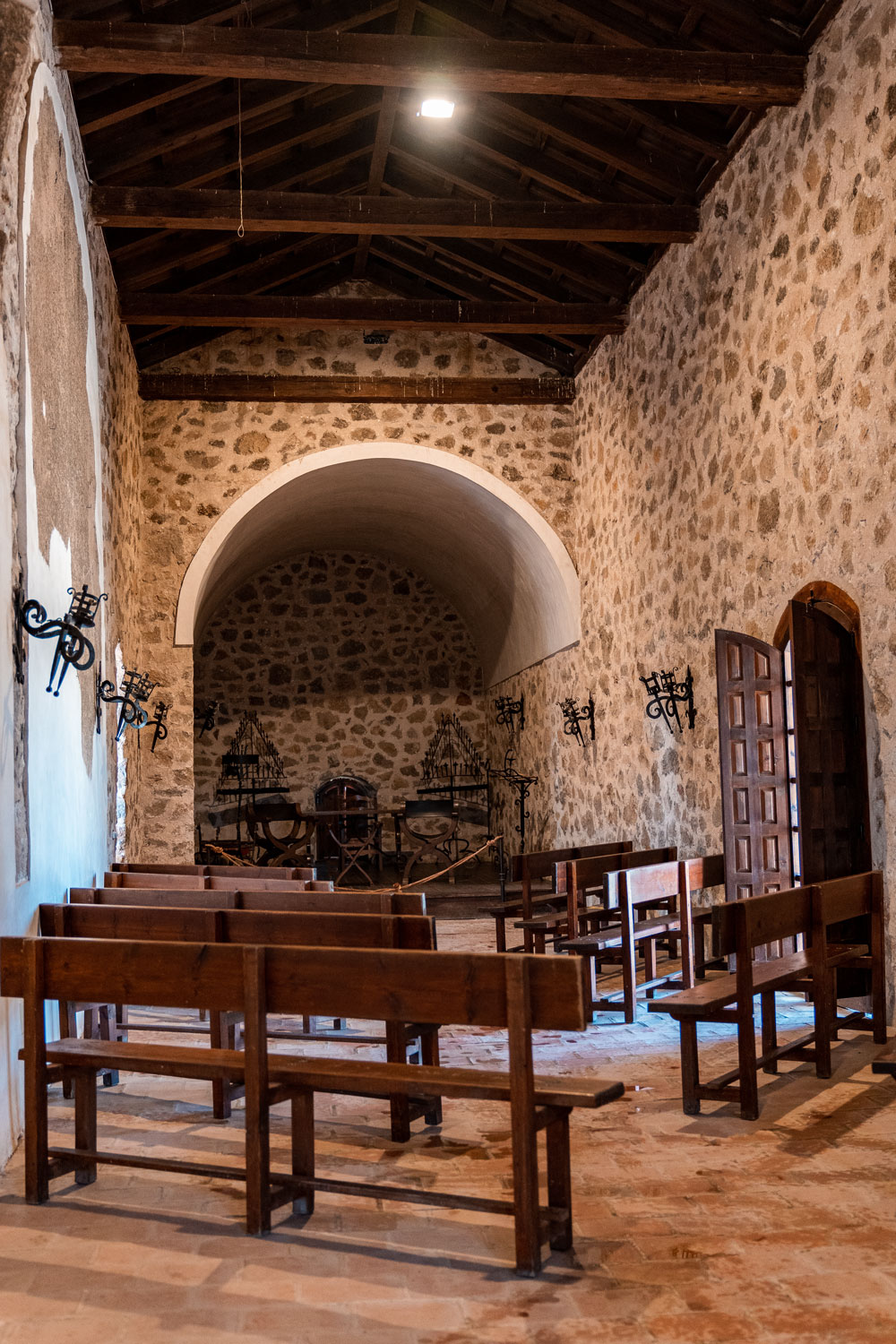 Consuegra castle interior