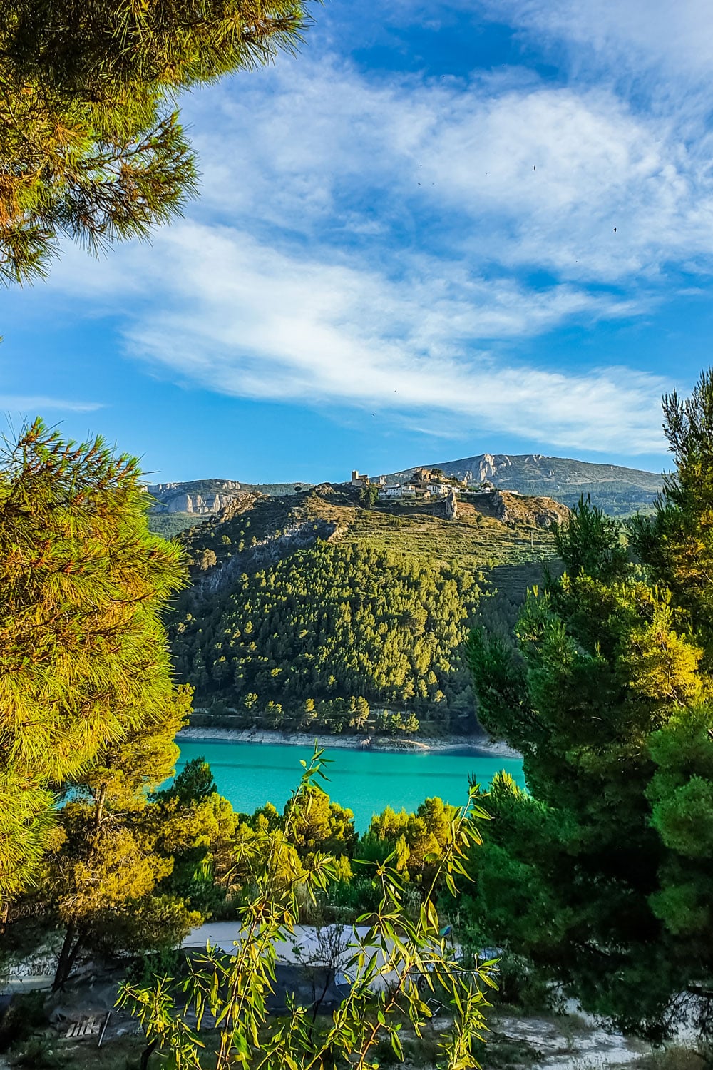 Walking trail around Guadalest