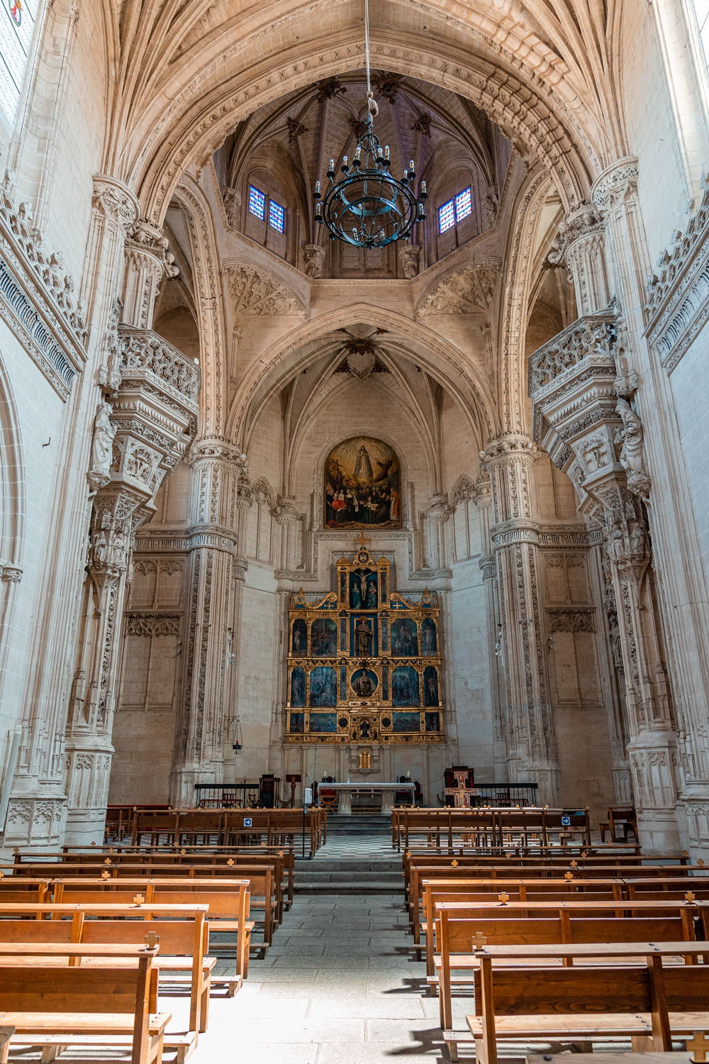 View of the altar in the Monastery of San Juan de los Reyes