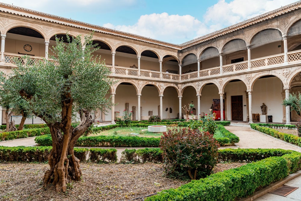 Museum of Santa Cruz courtyard