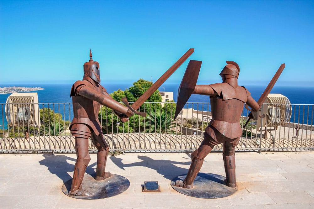 Knights at Santa Barbara Castle, Alicante