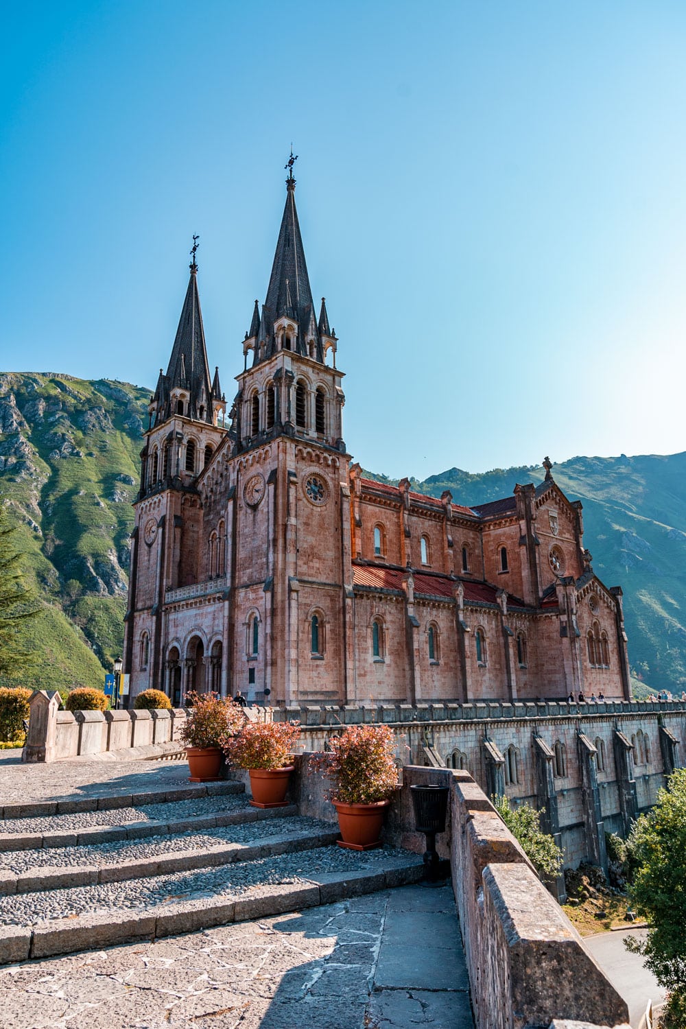 Basílica de Santa María la Real de Covadonga