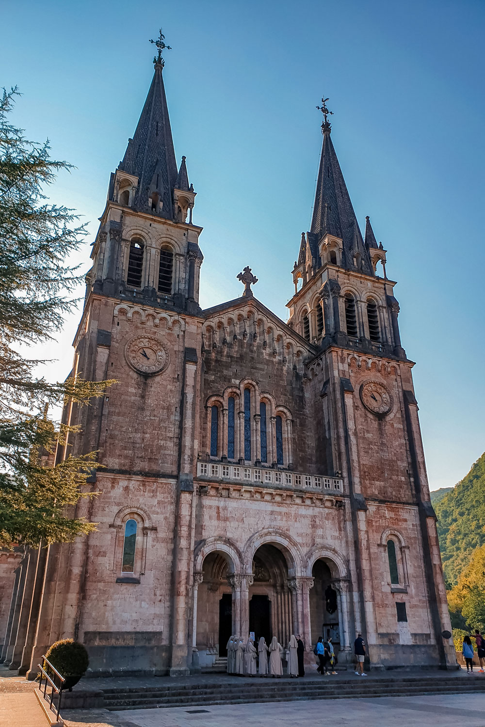 Nuns in front of the Covadonga Church