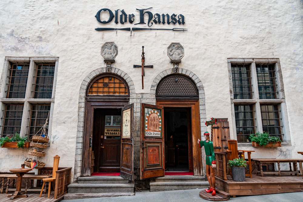 Olde Hansa Medieval Restaurant In Tallinn