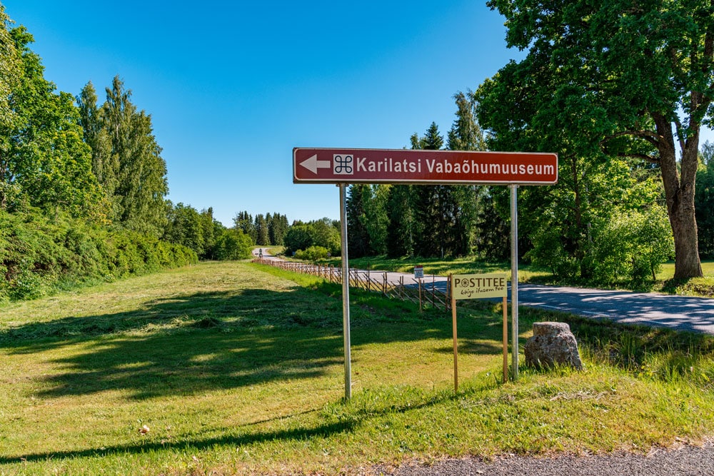 Road Sign to Karilatsi Open-Air Museum