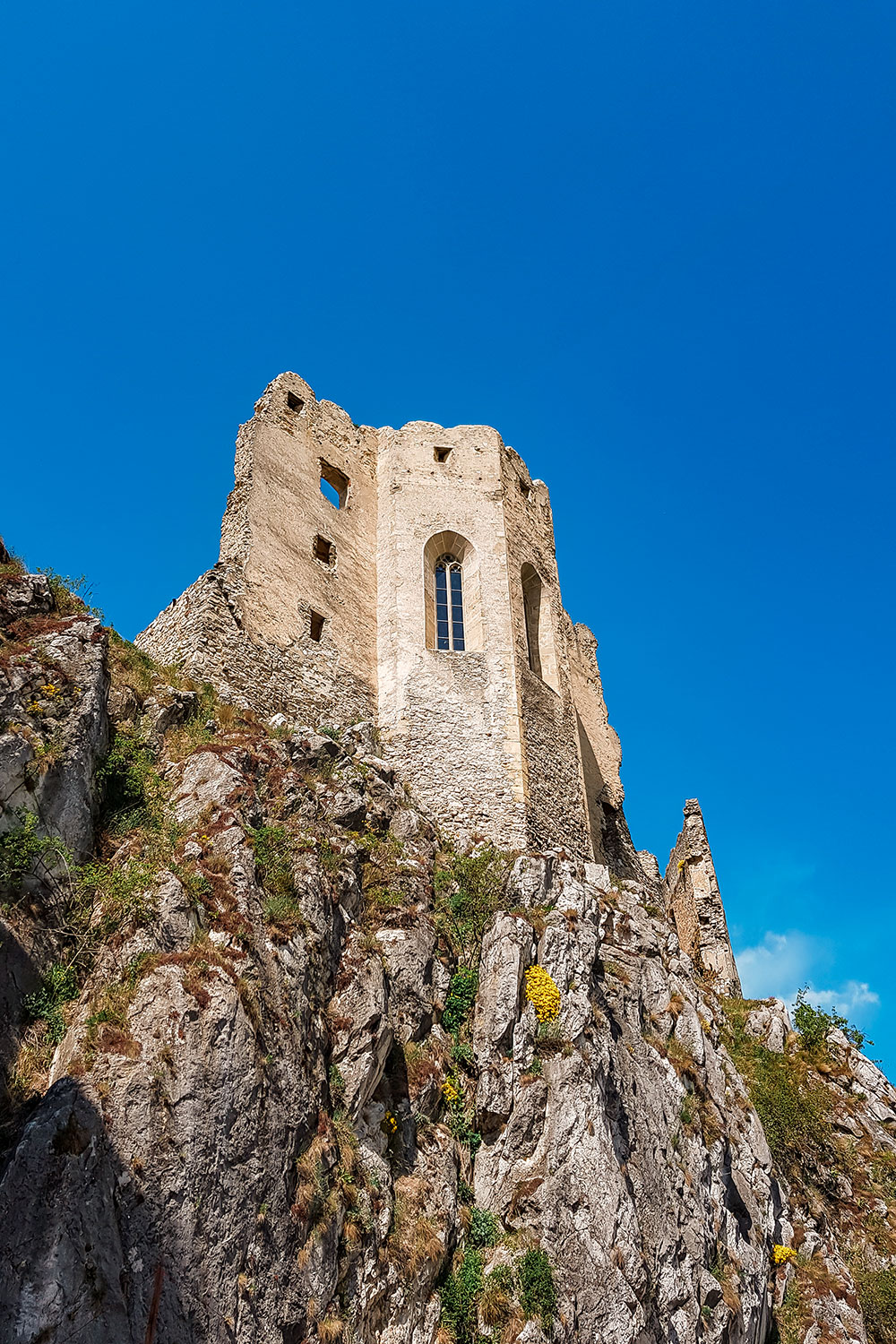 Castle ruins in Beckov