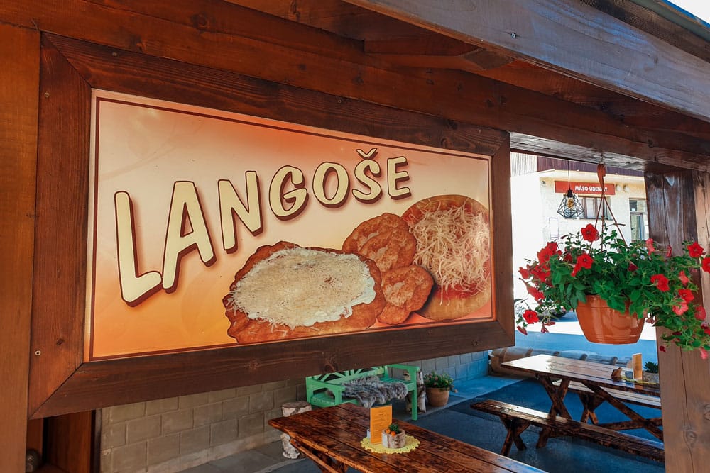 Restaurante sign for langos.