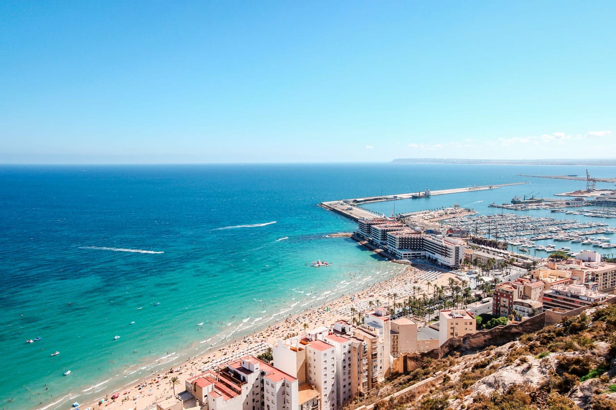 Panoramic view of Postiguet Beach in Alicante.