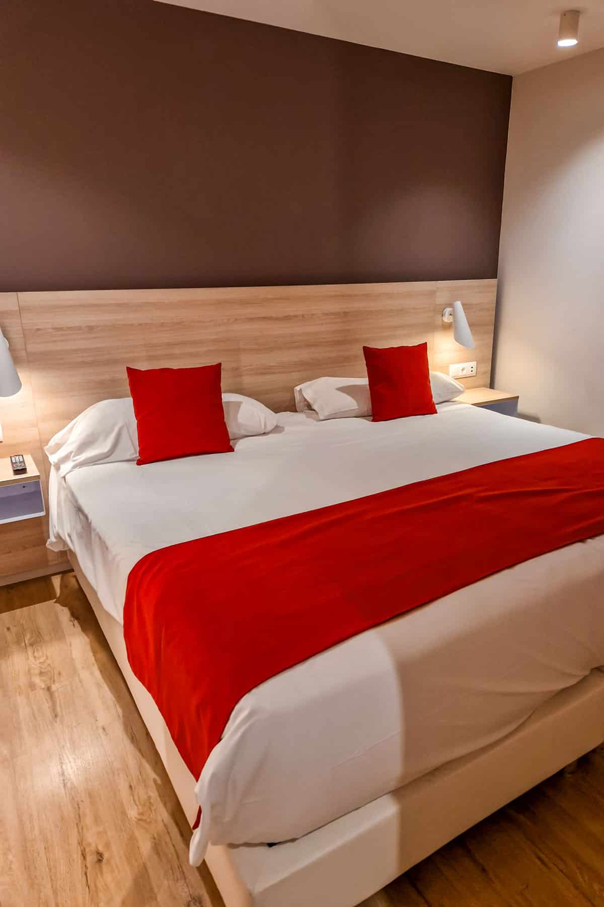 Hotel room in Andorra for travelers staying overnight.